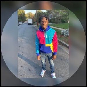 Meet your Posher, Kenaz